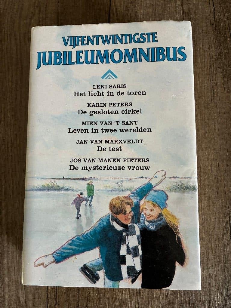 vijfentwintigste jubileumomnibus, Boeken, Ophalen of Verzenden, Gelezen