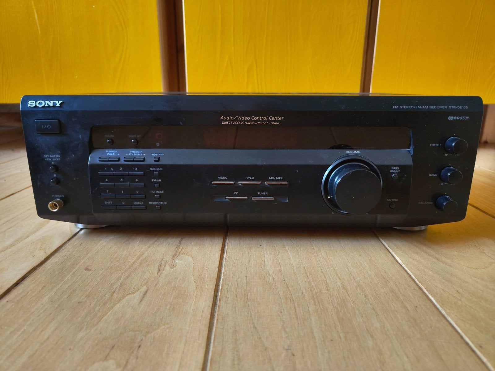 Sony STR-DE135 Stereo Receiver - Audio/Video Control Center, Ophalen
