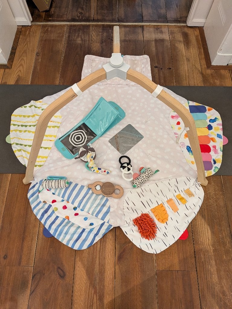 Lovevery play gym + extra, Ophalen, Gebruikt, Babygym