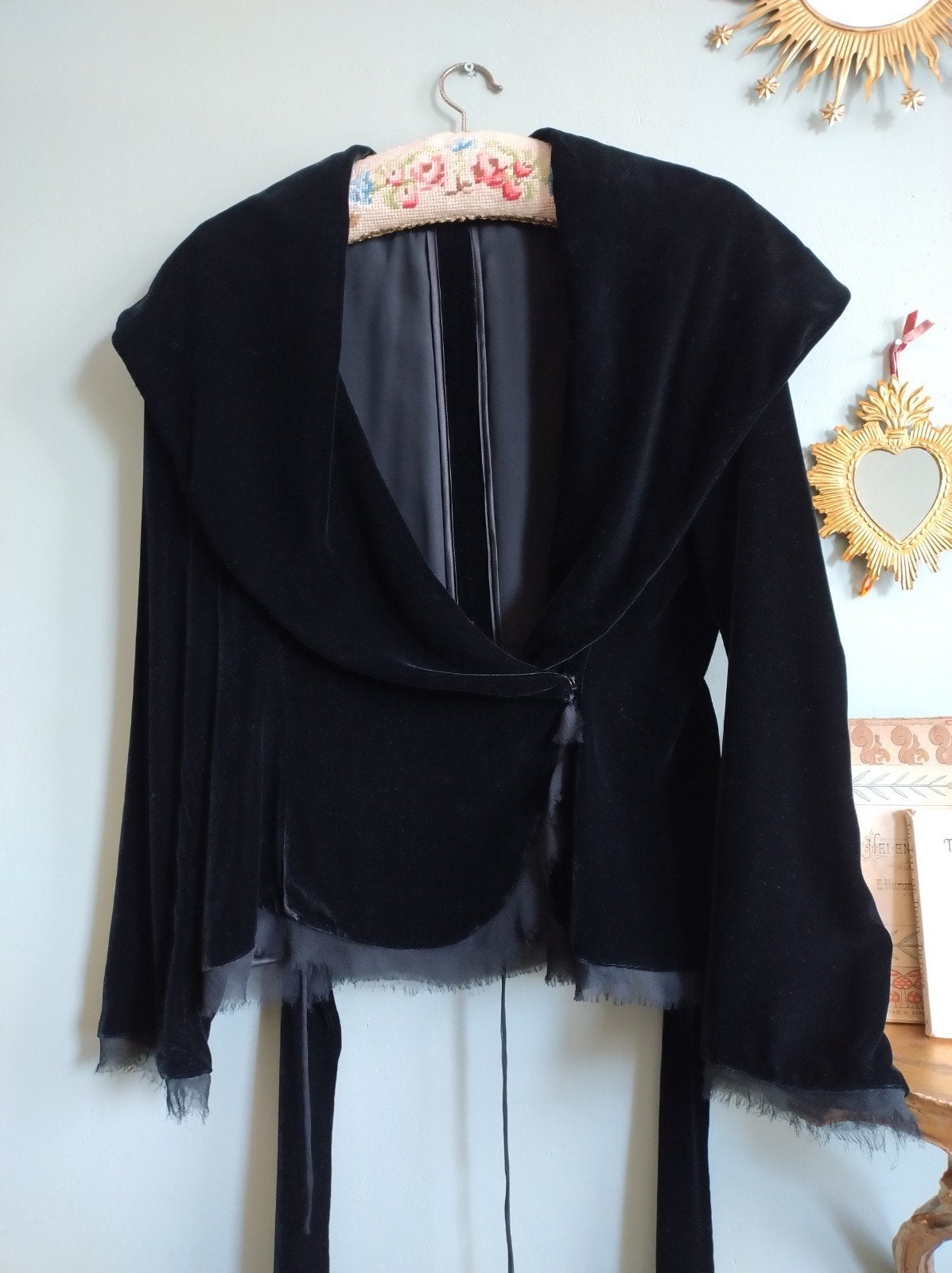 Zwarte fluwelen jasje vest Ambiente vintage 38, Maat 38/40 (M), Verzenden, Zwart, Zo goed als nieuw