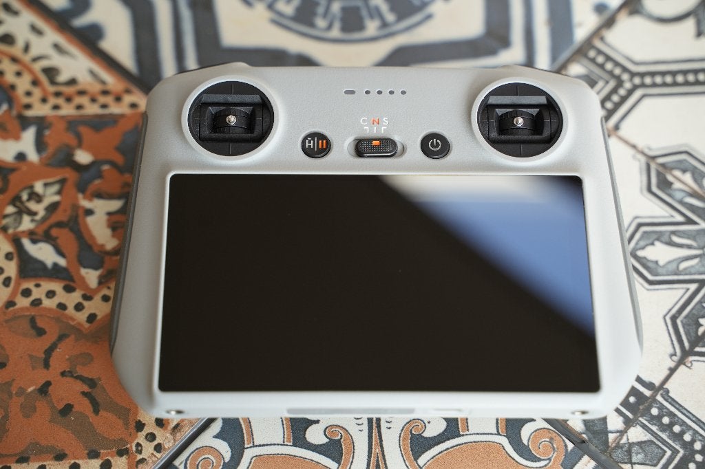 DJI RC-RM330 Controller, Ophalen of Verzenden, Zo goed als nieuw