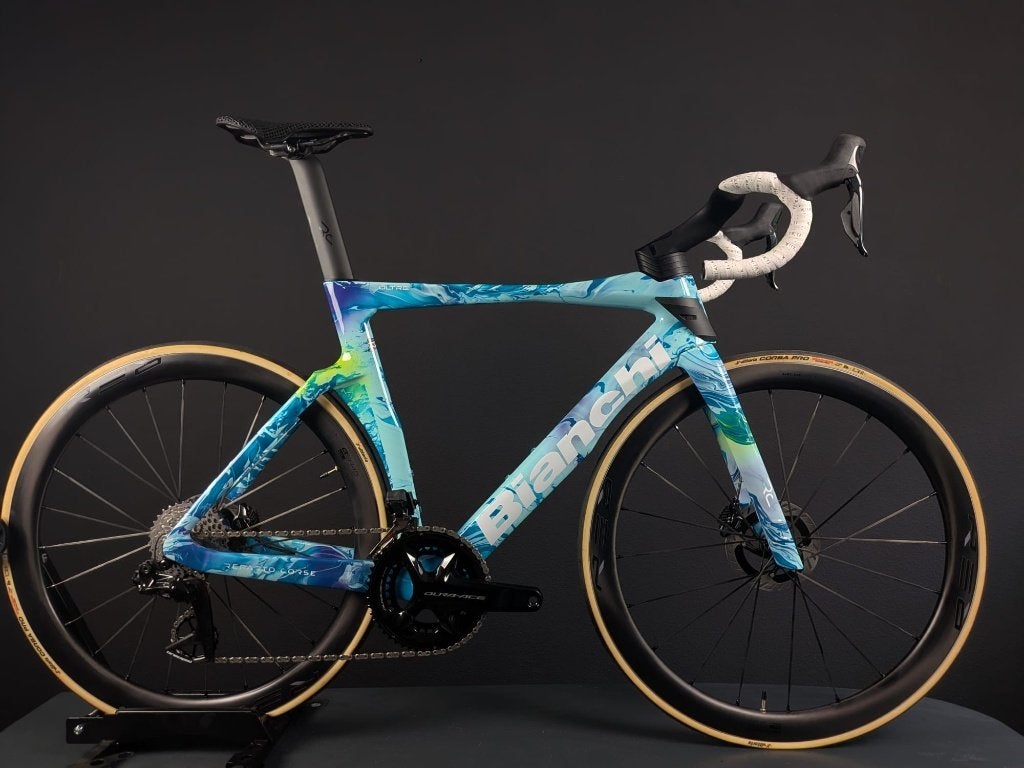 Bianchi Oltre RC Shimano Dura ace di2  LTD Quasar RED, 28 inch, Info@cc5311.nl, Carbon, Meer dan 20 versnellingen
