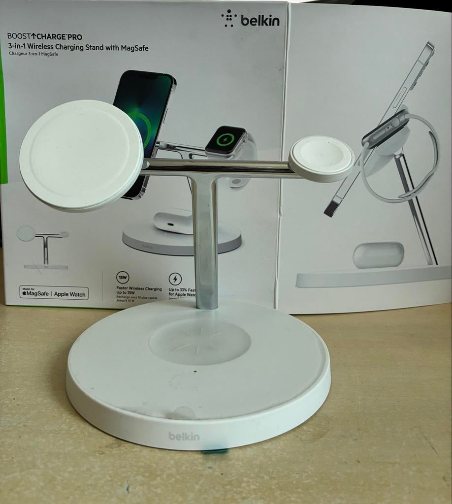 Belkin Boost Charge Pro 3-in-1 MagSafe Draadloze Oplader, Ophalen of Verzenden, Nieuw