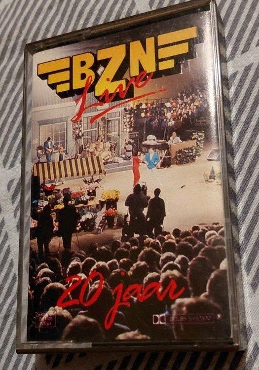 BZN Live - 20 Jaar Cassettebandje mercury, Cd's en Dvd's, Cassettebandjes, Gebruikt, 1 bandje, Ophalen of Verzenden, Origineel