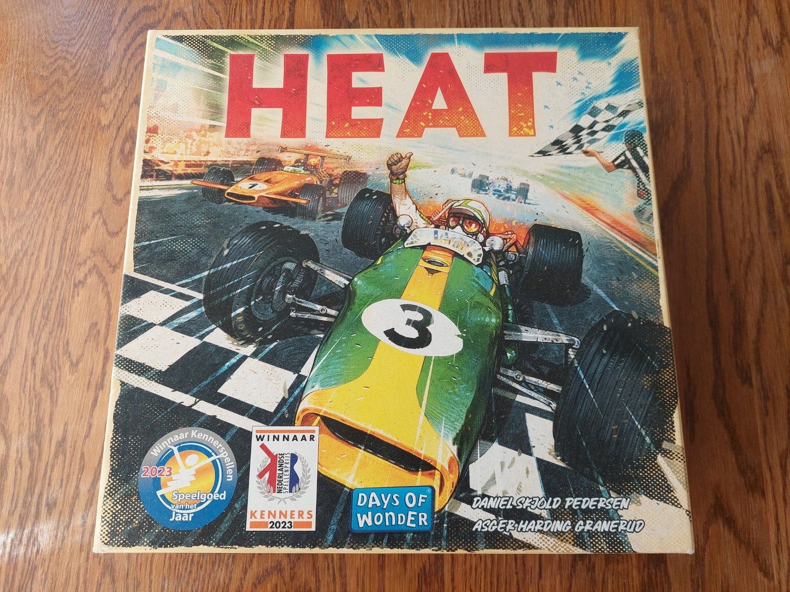 Heat - Bordspel met raceauto's, Vijf spelers of meer, Ophalen of Verzenden, Zo goed als nieuw, Days of Wonder
