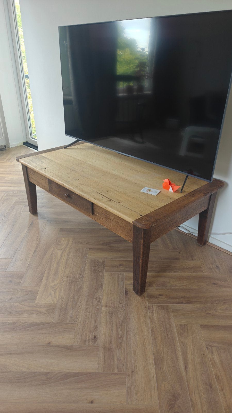 Houten salontafel - 140x79x50cm, Huis en Inrichting, Tafels | Salontafels, Ophalen of Verzenden, Gebruikt, Eikenhout, 100 tot 150 cm