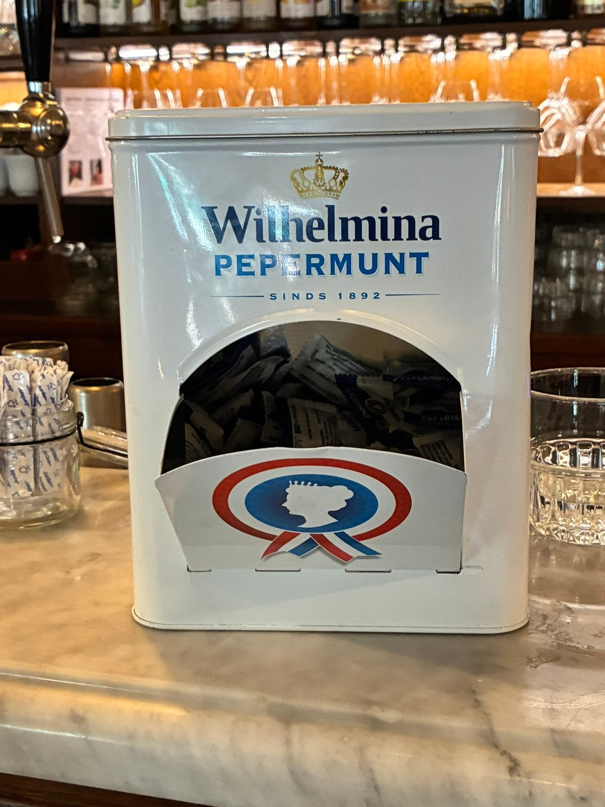 Te koop gevraagd, dit blik voor Wilhelmina Pepermunt, Ophalen of Verzenden, Zo goed als nieuw, Overige