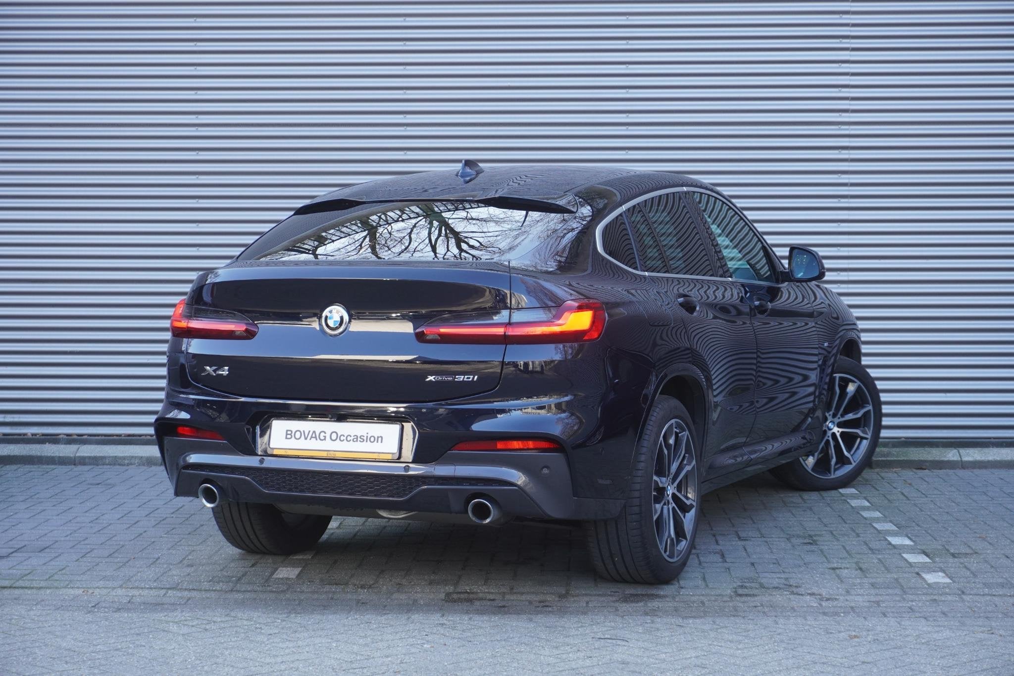 BMW X4 xDrive30i High Executive | 20 inch LM M Dubbelspaak |, Auto's, Automaat, Stof, Gebruikt, 4 cilinders