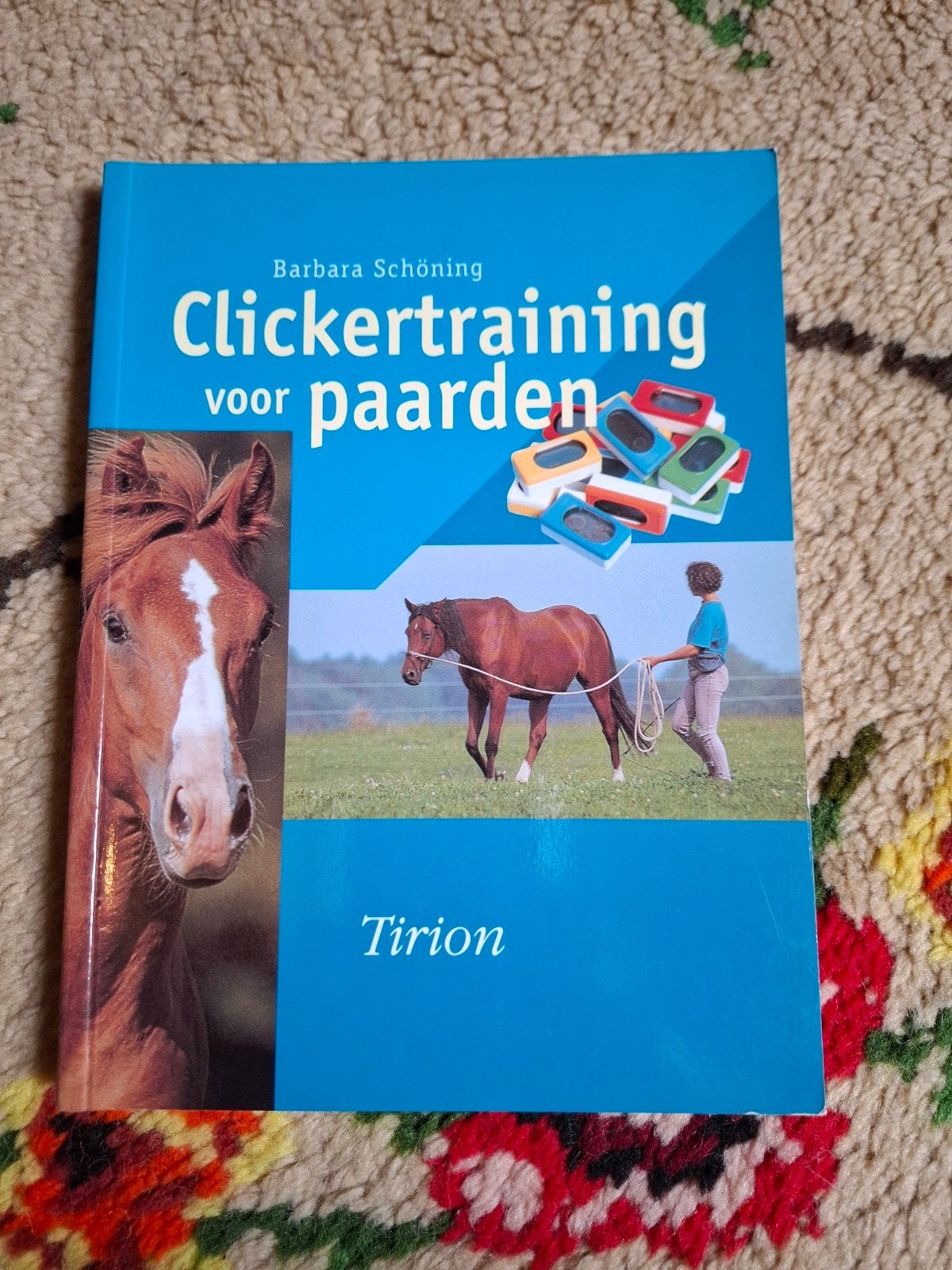 Clickertraining voor paarden - Barbara Schöning, Boeken, Ophalen of Verzenden, Gelezen, Barbara Schöning