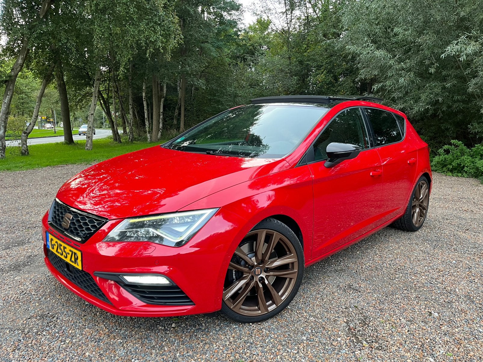 SEAT LEON CUPRA 2.0 TSI 375 PK ULTIMATE EDITION ORGINEEL NL, Auto's, Dealer onderhouden, Leon, Bedrijf, Hatchback