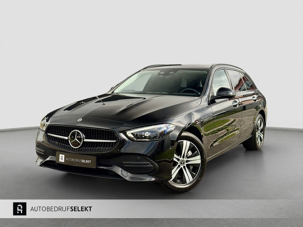 Mercedes-Benz C-klasse Estate 300 e | Night | Head Up | Sfee, Auto's, Automaat, 4 cilinders, Met garantie (alle), 167 km/l
