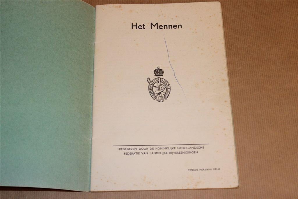 Het Mennen [ca. 1960] — Officiële Handleiding & Instructies, Boeken, Ophalen of Verzenden, Gelezen, Honden