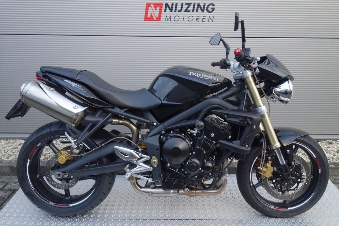 TRIUMPH STREET TRIPLE 675 (bj 2010), Motoren, 675 cc, Motorrijbewijs A, Bedrijf, Onbekend