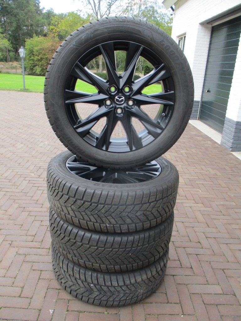 Orig Mazda CX5 19 inch velgen winterbanden CX-5 NWST Homura, Auto-onderdelen, 19 inch, Gebruikt, Banden en Velgen, Personenwagen