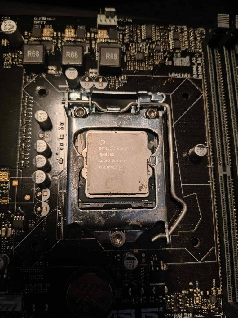 ASUS H110M-K moederbord met Intel Core i5-6400 CPU, Computers en Software, Gebruikt, LGA1151, DDR4, Ophalen of Verzenden