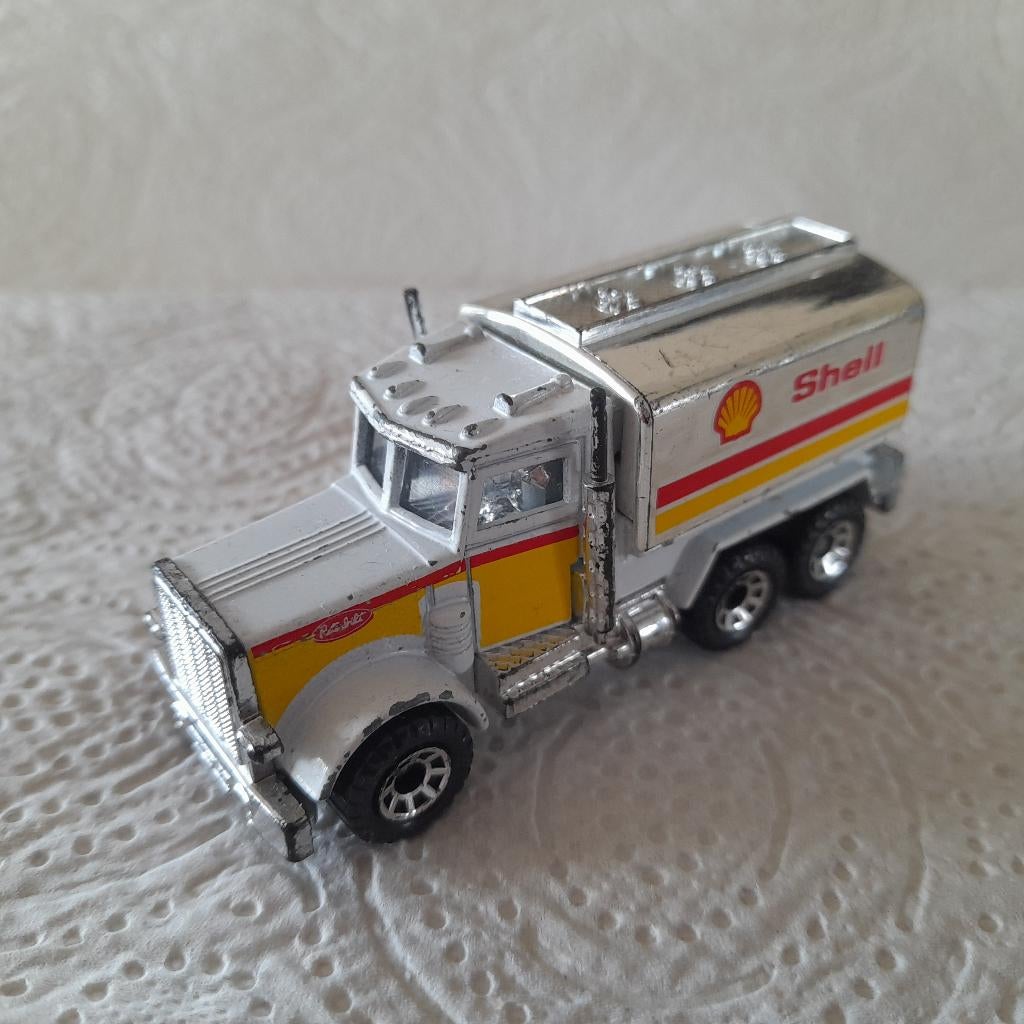 Matchbox Peterbilt Shell, Ophalen of Verzenden, Gebruikt, Bus of Vrachtwagen