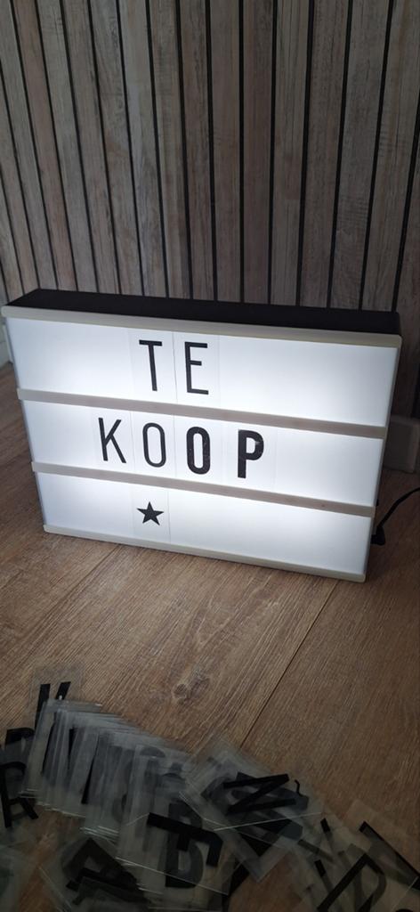 Lightbox met letters, Zwart, Kunststof, Ophalen of Verzenden, Zo goed als nieuw