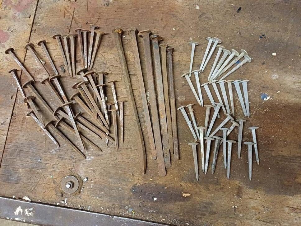 Partij antieke spijkers / nagels, Ophalen of Verzenden