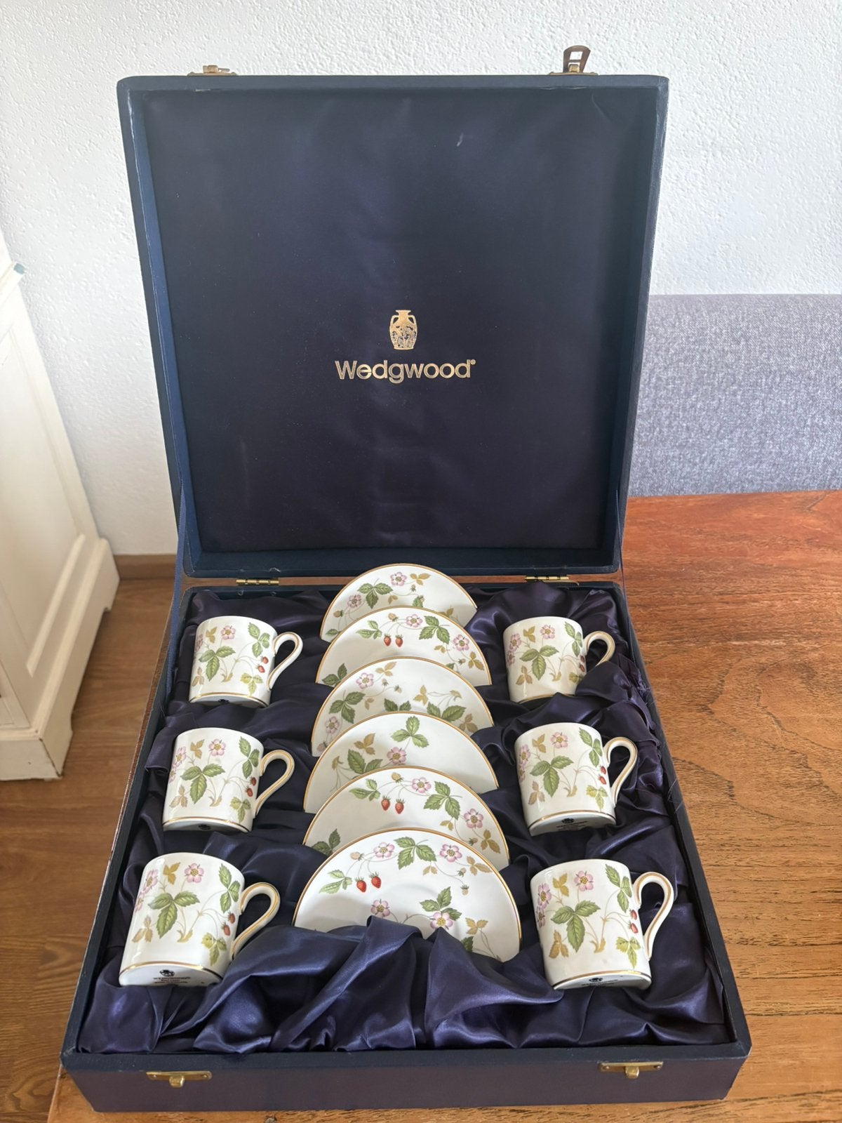 Wedgwood geschenkset Wild Strawberry, Ophalen