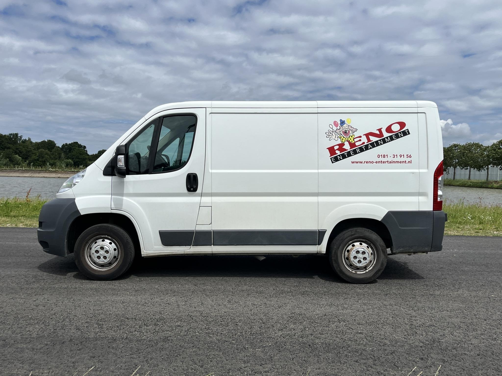 Peugeot Boxer 330 2.2 HDI L1H1 Profit+ Airco, pdc achter, tr, Euro 5, Stof, Gebruikt, 2000 kg