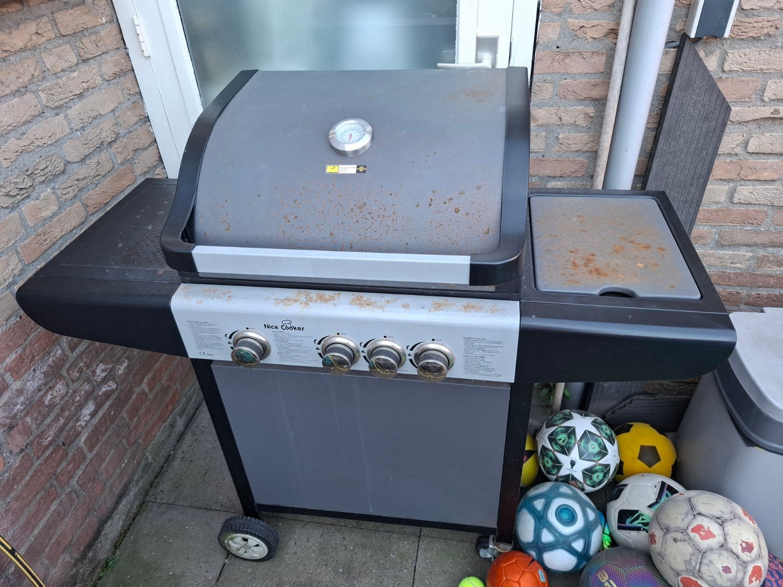 Nice Cooker gasbarbecue met zijbrander, Ophalen, Gebruikt, Nice Cooker