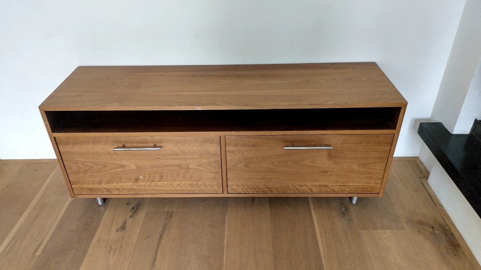 Houten TV-meubel met lades - 140x40x56 cm, Ophalen, Gebruikt, 100 tot 150 cm, Minder dan 100 cm