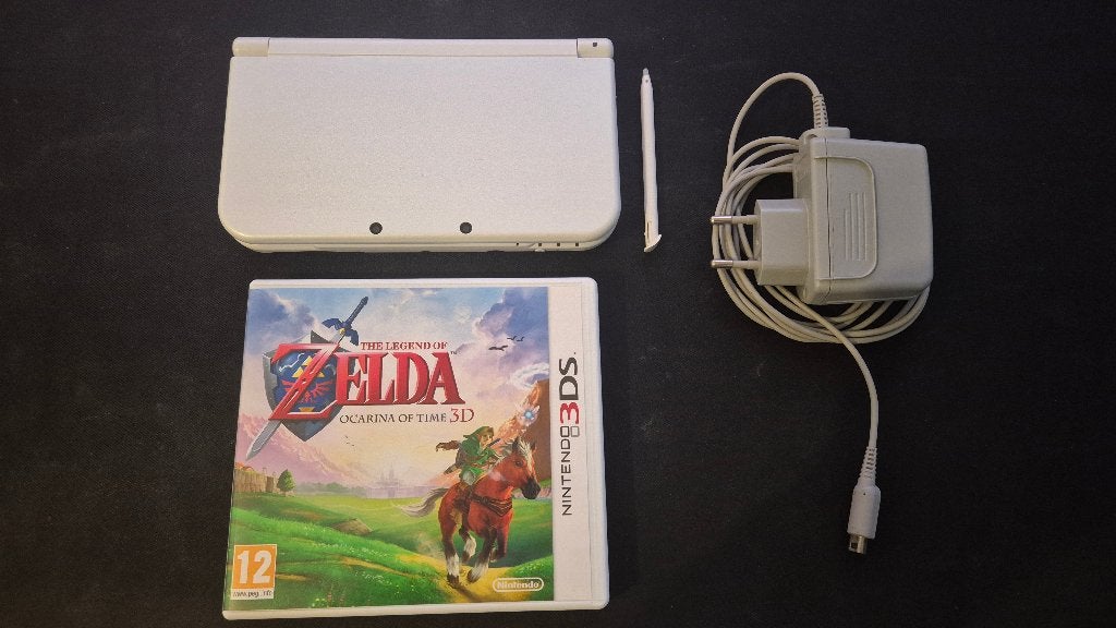 New Nintendo 3DS XL + Zelda OOT Dubbel IPS Zeer goede staat, Spelcomputers en Games, Met games, Wit, 3DS XL, Ophalen of Verzenden