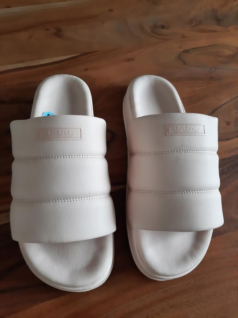 Adidas Adilette Puffylette Slippers Maat 43 Nieuw, Slippers, Adidas, Contact@adidas.com, Nieuw