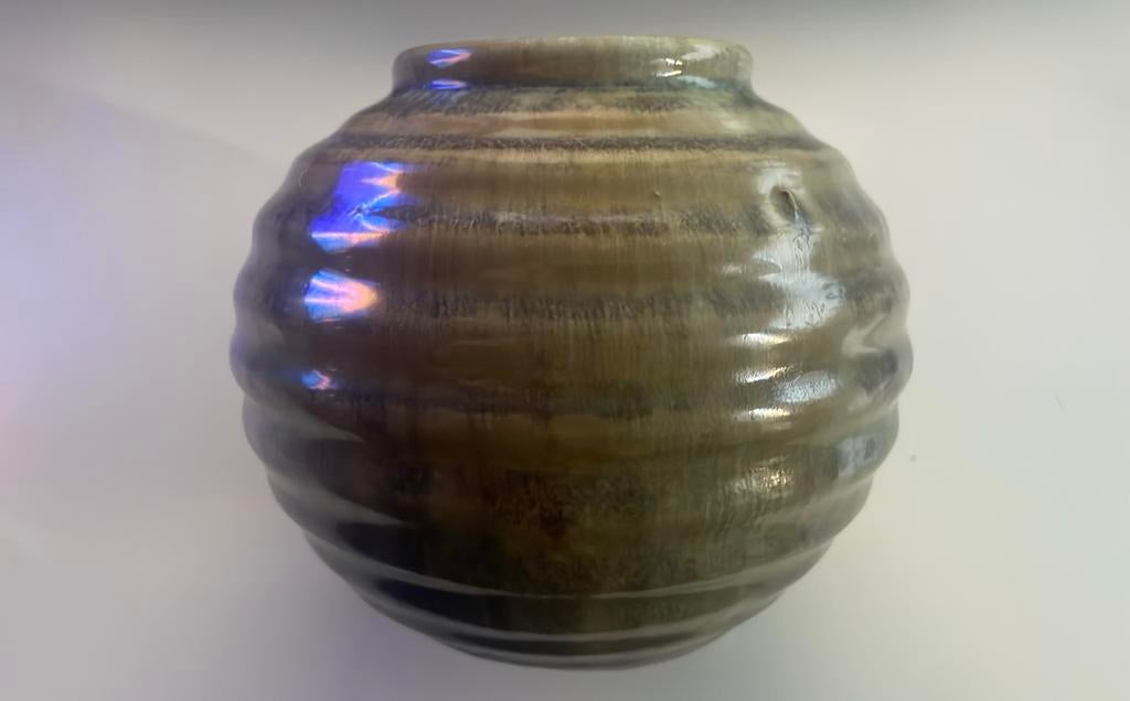 Potterij N.V. De Rijn, Leiderdorp: bolvaas met ringen 1925, Antiek en Kunst, Ophalen of Verzenden