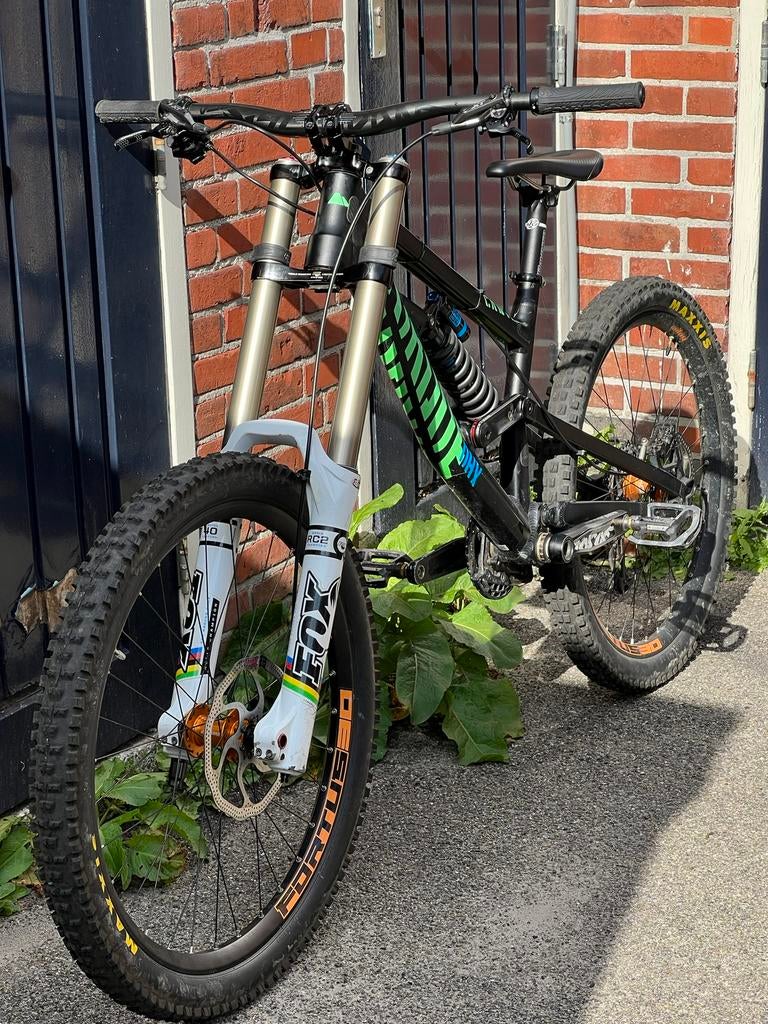 Canyon Torque DHX WhipZone Downhill MTB | MOET ZSM WEG!, Fietsen en Brommers, Gebruikt, Ophalen, Overige merken, Heren