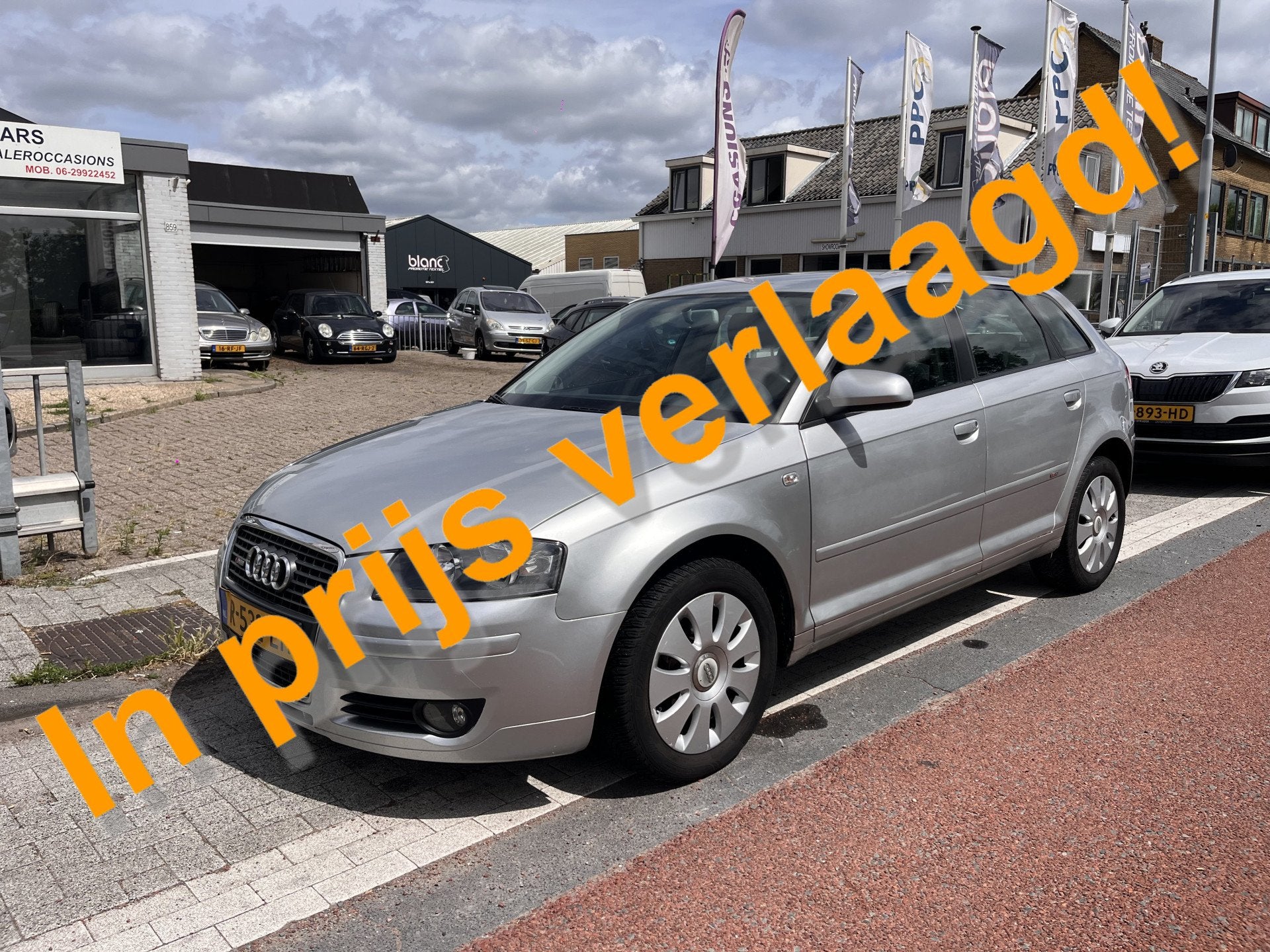 Audi A3 Sportback 1.6 FSI 5DRS. Ambiente S-Line Stoelverw. P, Auto's, Voorwielaandrijving, 15 km/l, Gebruikt, 4 cilinders
