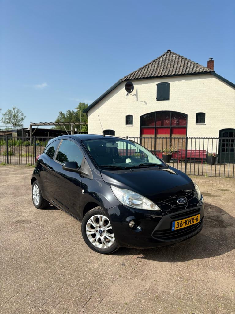 Ford Ka 1.2 Titanium 51KW 2009 Zwart, Voorwielaandrijving, 4 cilinders, 4 stoelen, Zwart