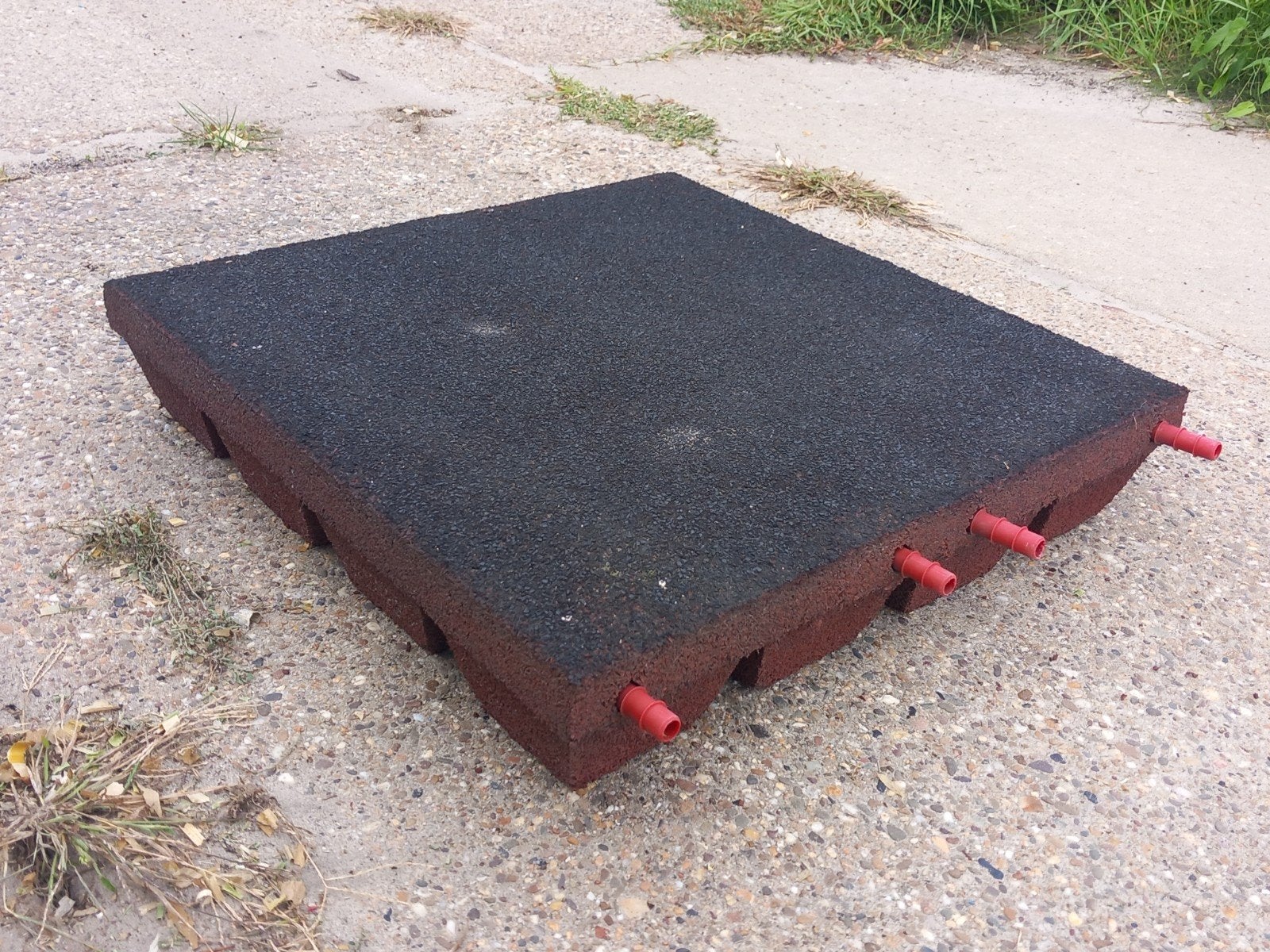 AANBIEDING: 92 rubber tegels 50x50x10. Van €4,95 nu €4,50, Tuin en Terras, Ophalen, Gebruikt, -, -