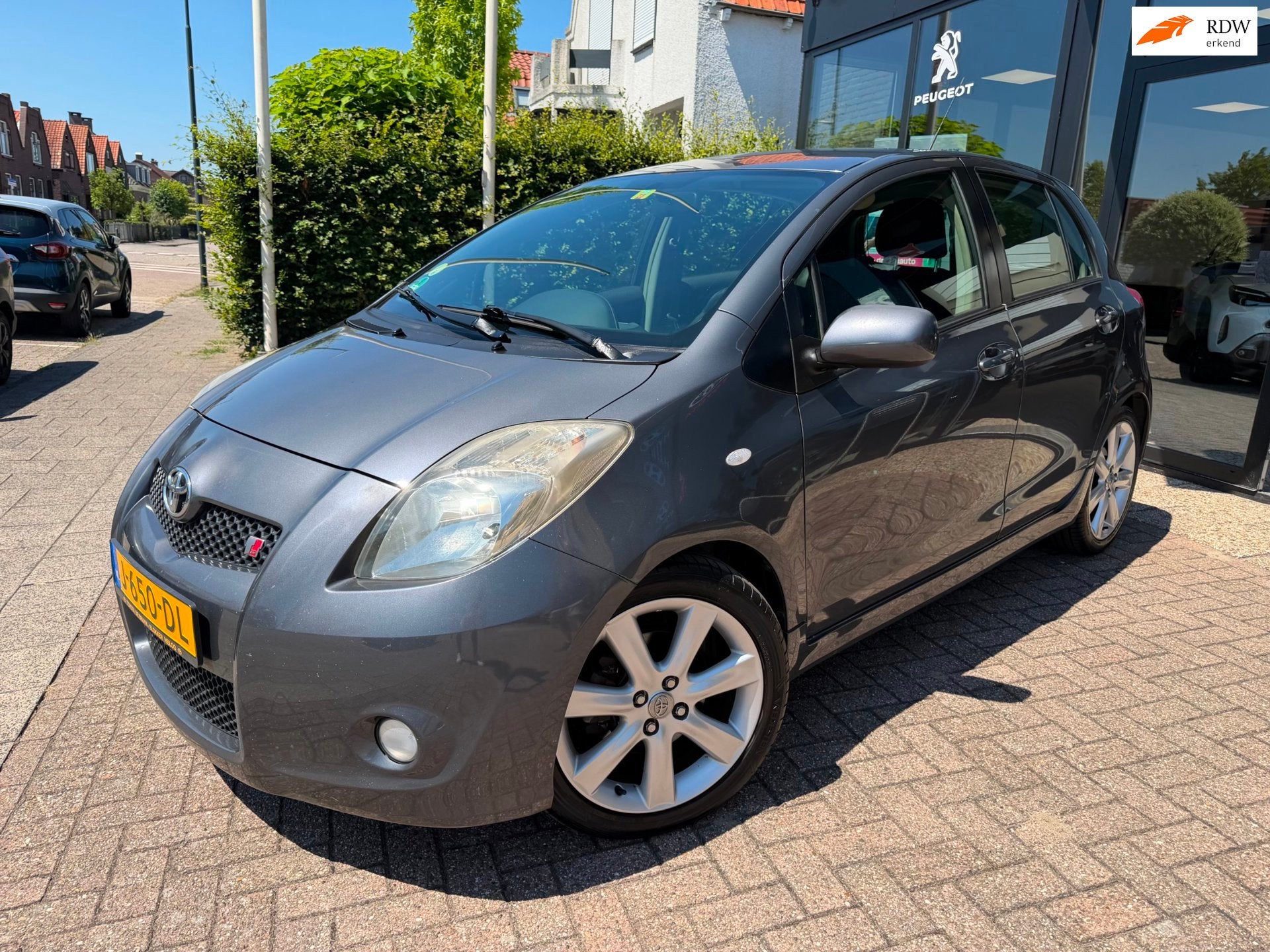 Toyota Yaris 1.8 VVTi TS|Dealer Onderhouden|Nwe apk|Clima, Auto's, Toyota, Voorwielaandrijving, Stof, Gebruikt, 4 cilinders