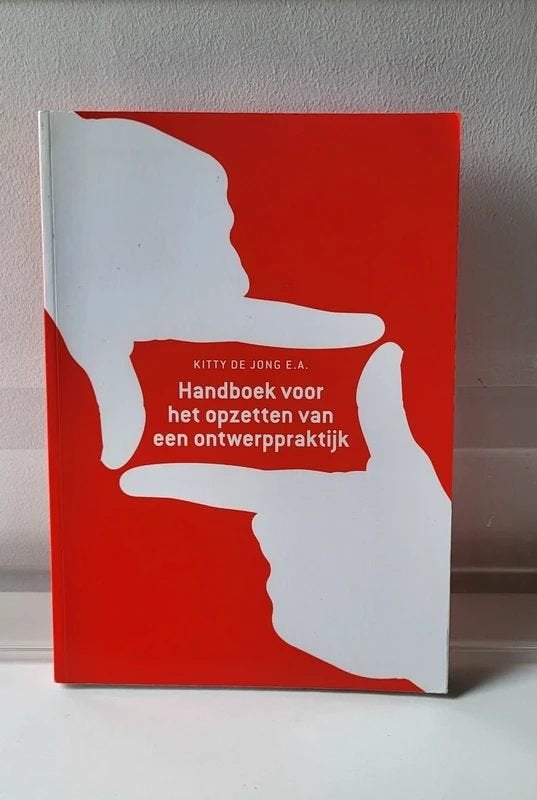 Handboek voor het opzetten van een ontwerppraktijk, Ophalen of Verzenden, Zo goed als nieuw, Kitty de Jong