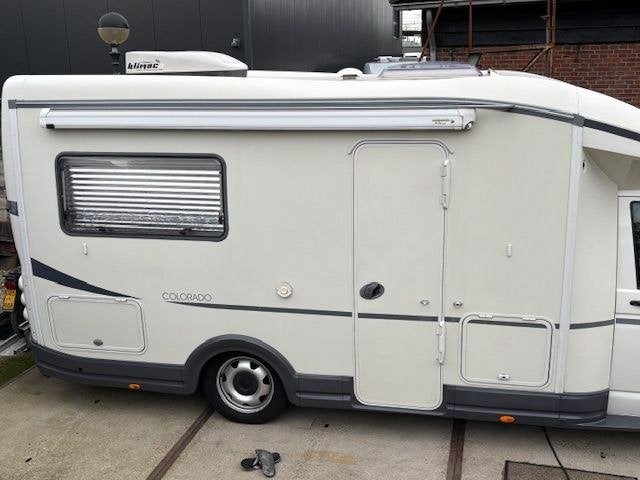 Dakairco camper ligt nu op Karmann Colorado airco dak, Ophalen, Gebruikt