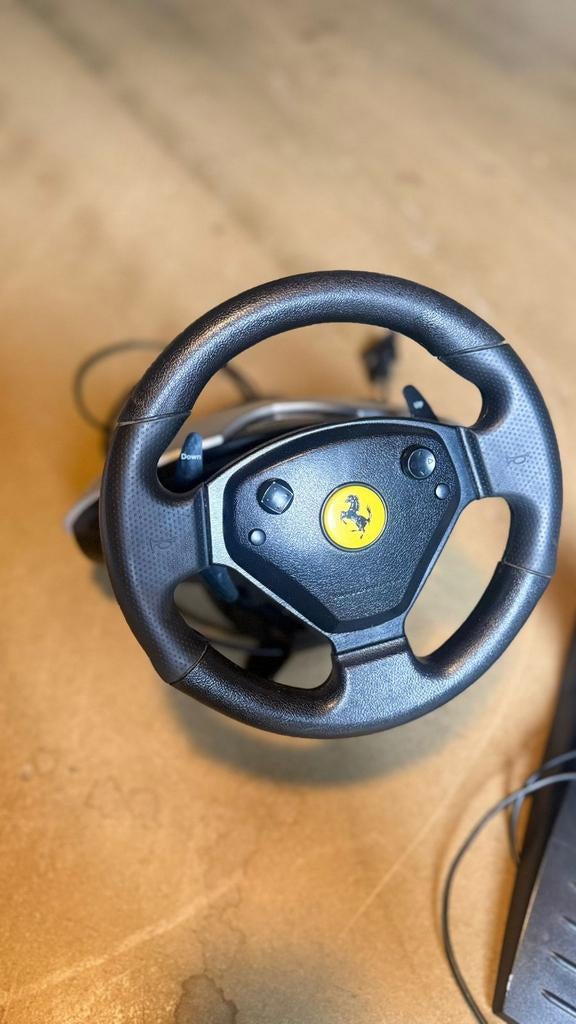 Thrustmaster Gamingstuur met Pedalen voor PS3, Ophalen of Verzenden, Zo goed als nieuw