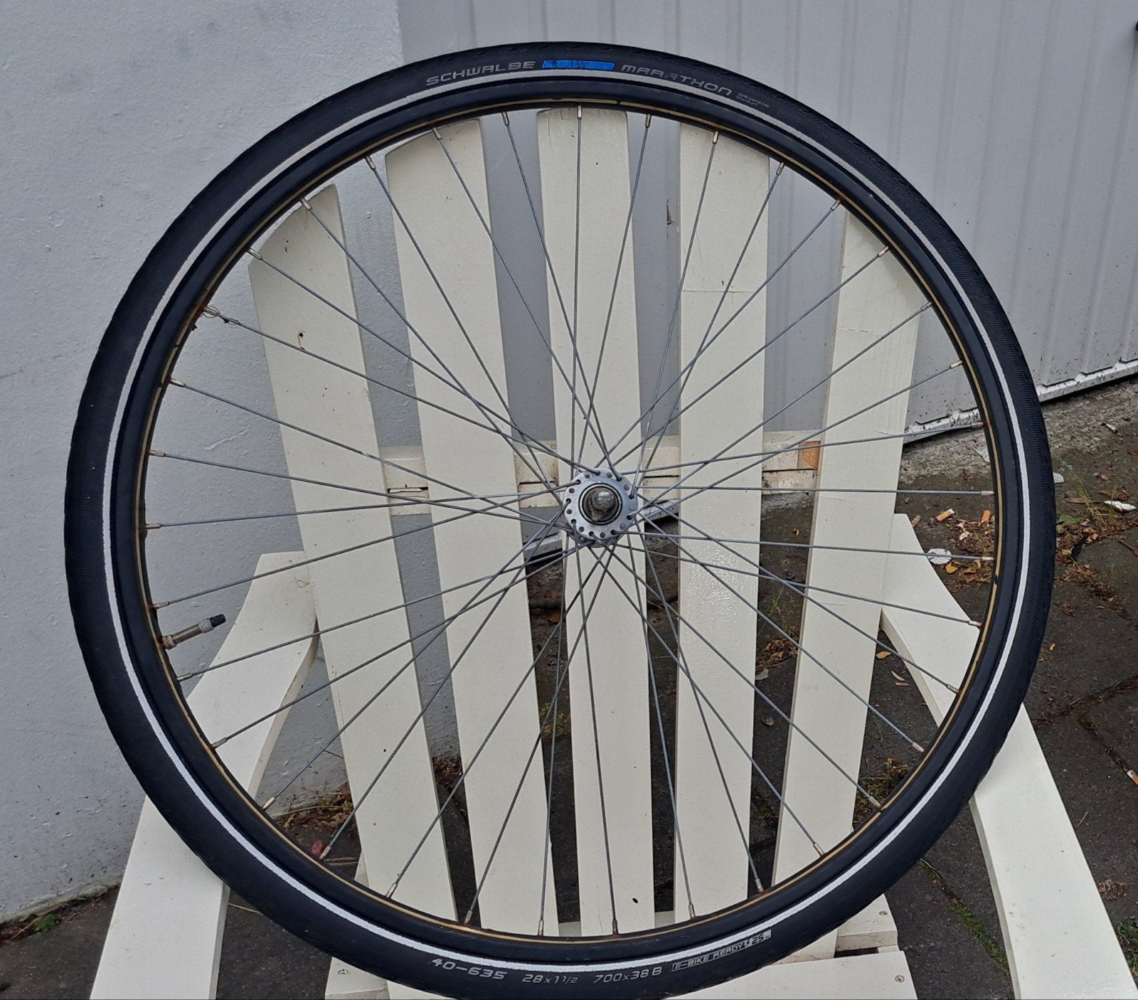 28 inch Voorwiel met Band Voor Zoals Omafiets, Goed Staat, Fietsen en Brommers, Fietsonderdelen, Ophalen, Zo goed als nieuw, Band