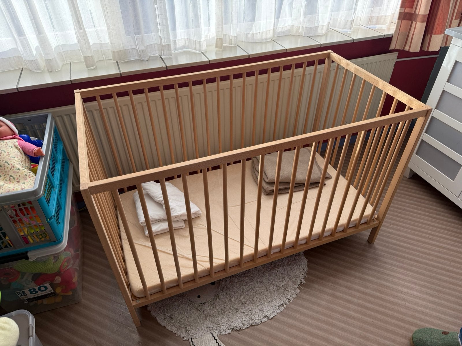 Babyledikantje incl. matrasje en lakentjes, Ophalen, Gebruikt, Ledikant