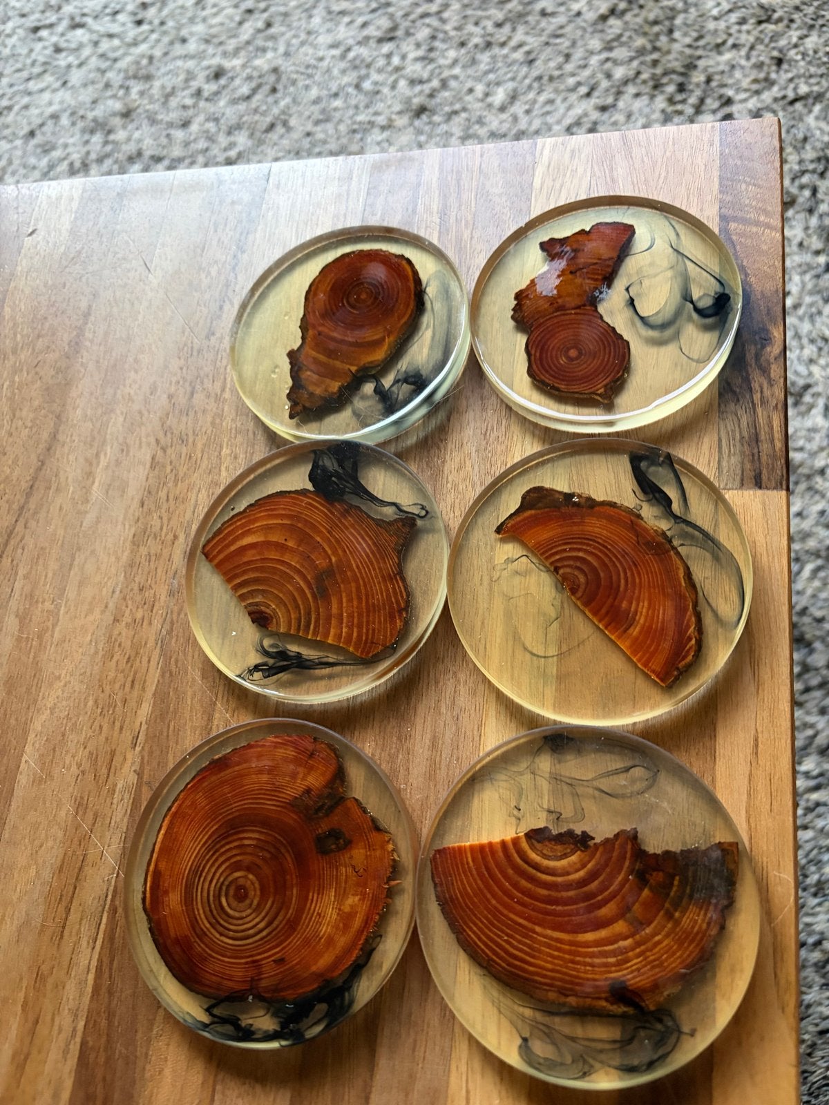 Set van 6 handgemaakte onderzetters van hout en epoxy, Hout, Glasonderzetter, Ophalen of Verzenden, Antislip