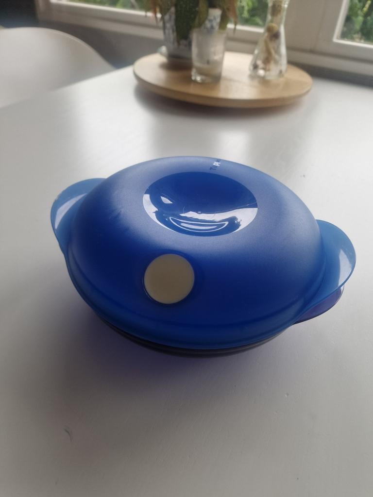 Tupperware micropop 0,7 liter, Huis en Inrichting, Keuken | Tupperware, Ophalen of Verzenden, Zo goed als nieuw, Blauw, Overige typen