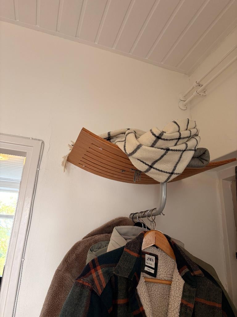 Gratis! Wandkapstok – stevig & zo goed als nieuw, Ophalen, Kunststof, 50 tot 100 cm, Zo goed als nieuw