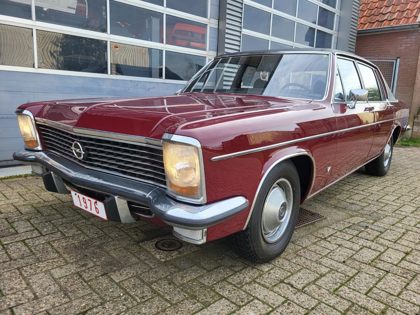 Opel Diplomat 5.4 V8 Oldtimer, Automaat, Achterwielaandrijving, 5400 cc, Origineel Nederlands