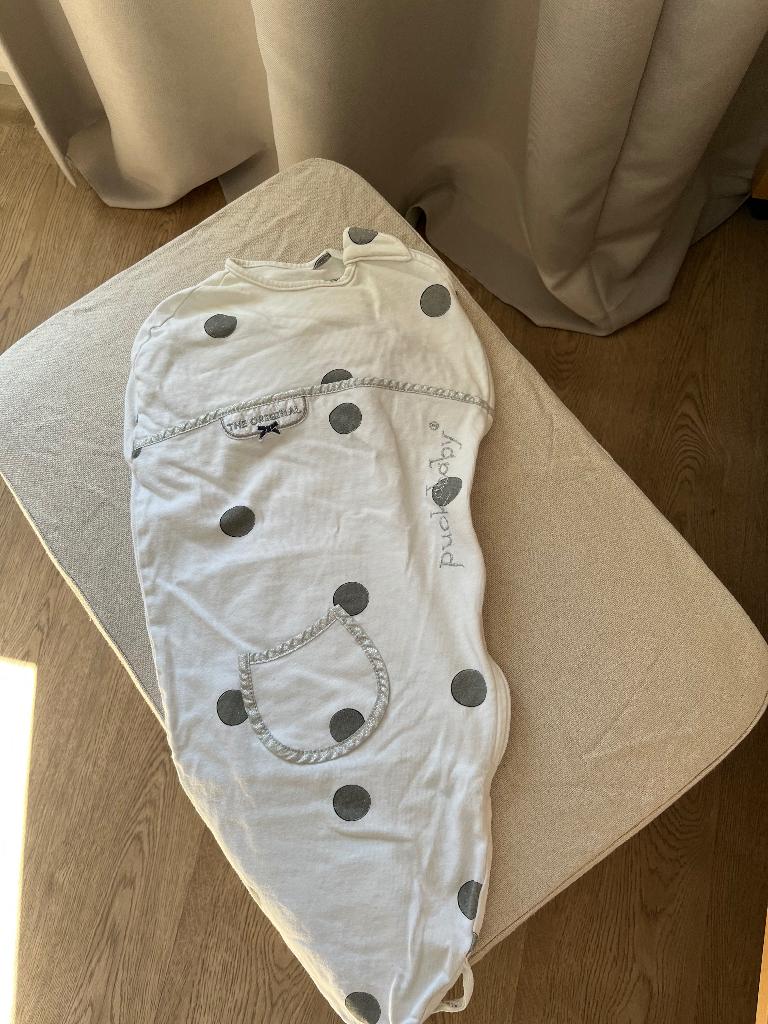 Mooie Puckababy Piep inbakerenslaapzak, Kinderen en Baby's, Ophalen of Verzenden, Zo goed als nieuw, Minder dan 70 cm, Bakerzak of Bakerdoek