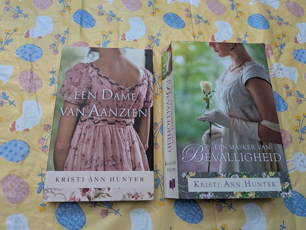 2 boeken door Kristi Ann Hunter, Ophalen of Verzenden, Gelezen