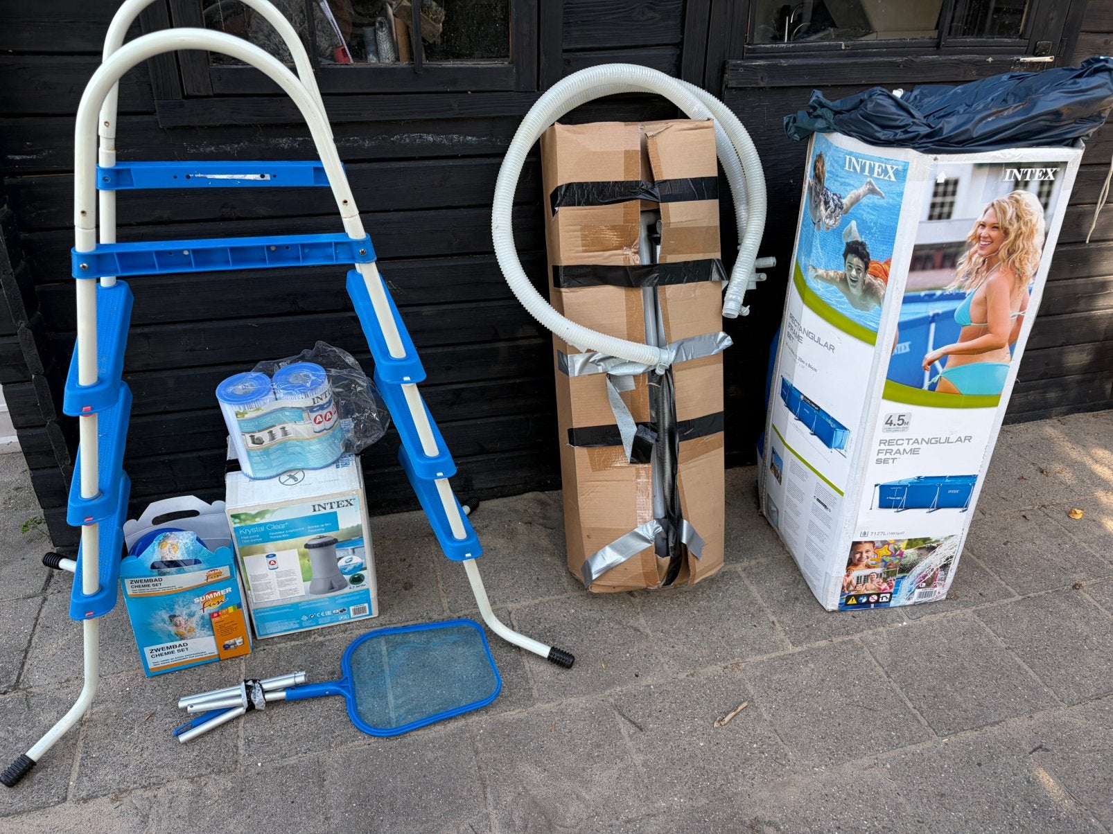 Complete set zwembad Intex 4,5m x 2,2m x 84cm, Ophalen, Zo goed als nieuw, Opzetzwembad, Rechthoekig