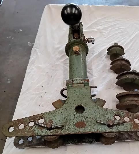 Degelijke zware MARK ... pijpenbuiger hydraulische pers, Ophalen, Gebruikt