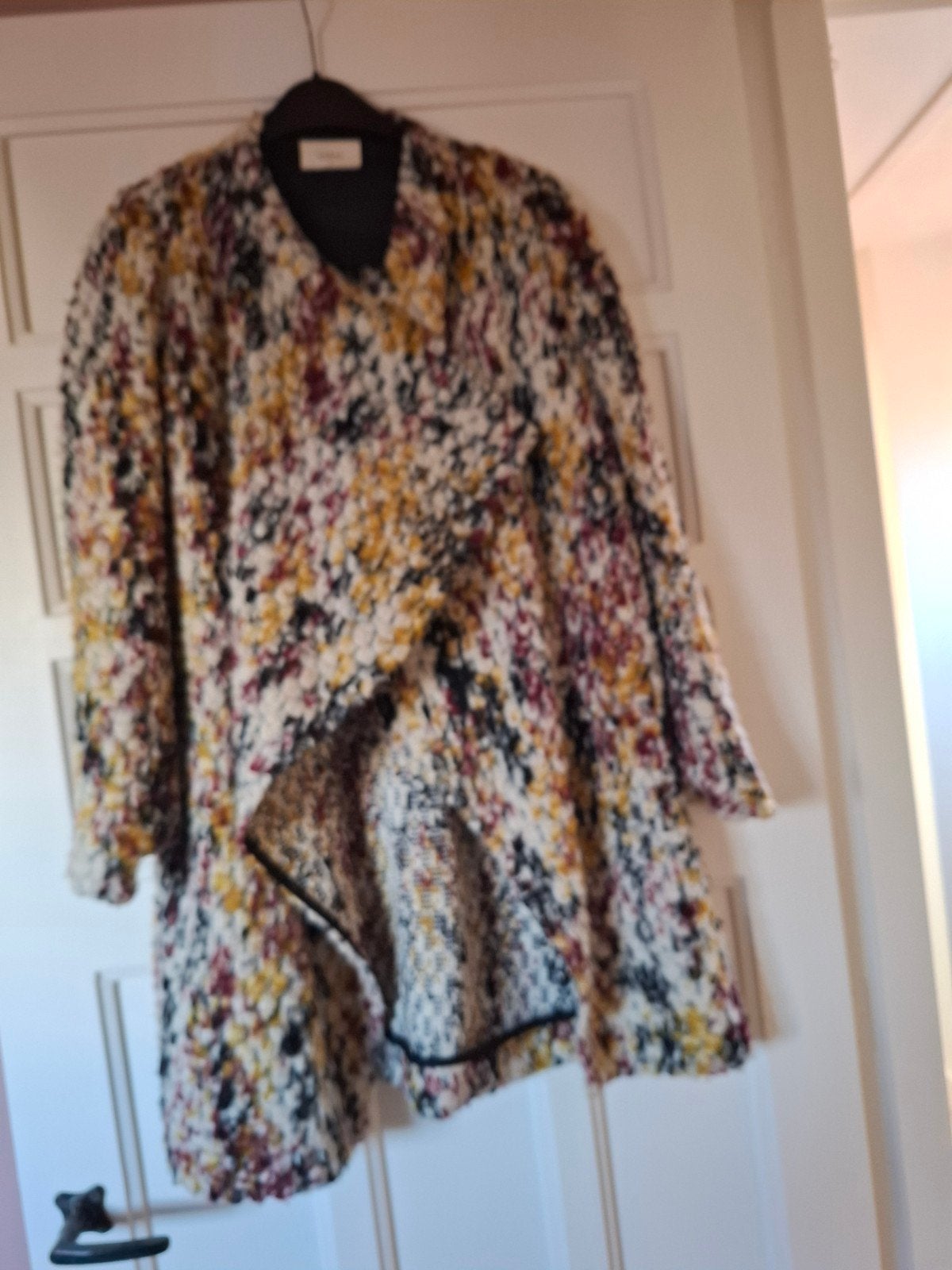 Mooi ba&sh vest in XS/S - Zwart, geel, donkerrood, crème, Meerkleurig, Ophalen of Verzenden, Zo goed als nieuw, Ba&sh