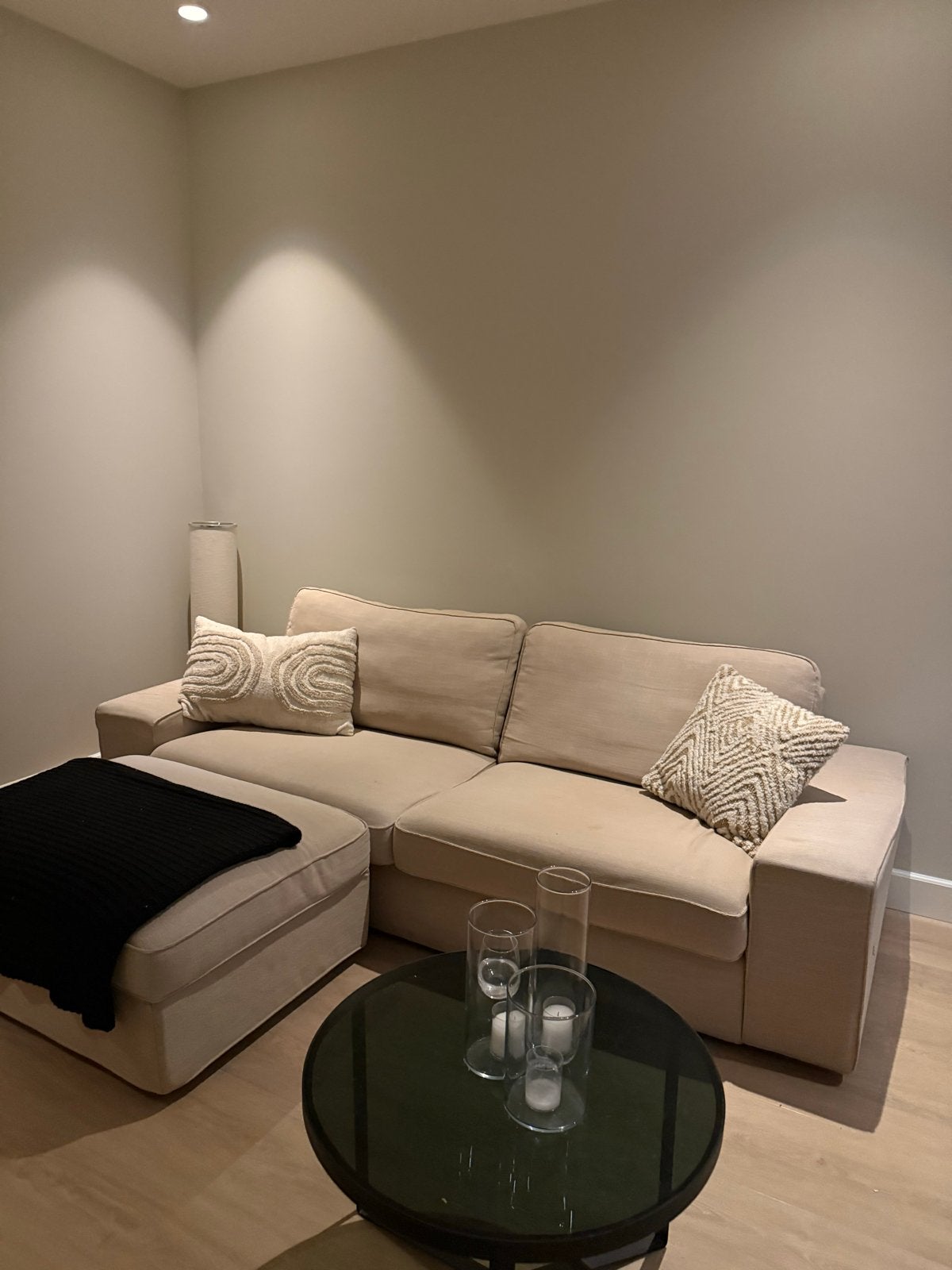 IKEA Kivik bank met hocker - Zeer goede staat, Huis en Inrichting, Ophalen, 250 tot 300 cm, 75 tot 100 cm, Zo goed als nieuw