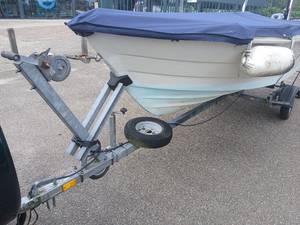Visboot Rana 425, Ophalen, Gebruikt, Viertaktmotor, Buitenboordmotor